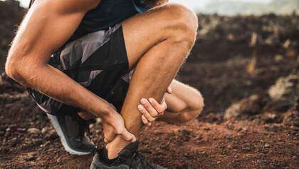 Achillessehne Dehnen Schmerzen Vorbeugen RUNNER S WORLD