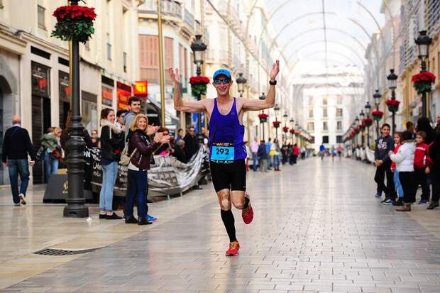 Beim Marathon in Málaga herrschen auch im Dezember milde Temperaturen.