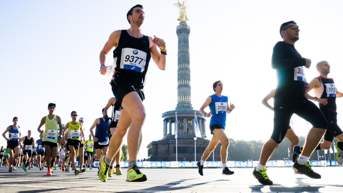 Berlin-Marathon vor der Berliner Siegessäule