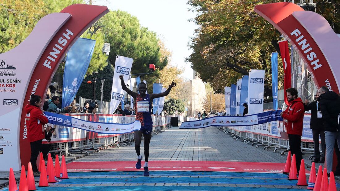 Daniel Kibet beim Istanbul-Marathon 2019