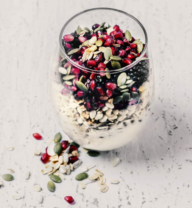 Granola with fruit