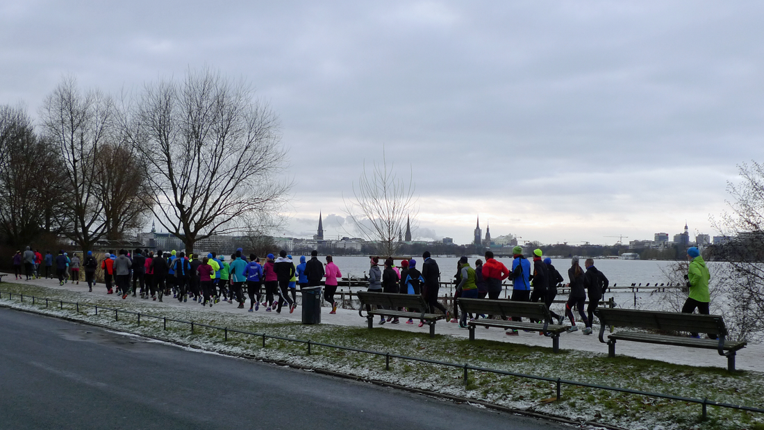 Gruppenlauf zur Marathonvorbereitung in Hamburg