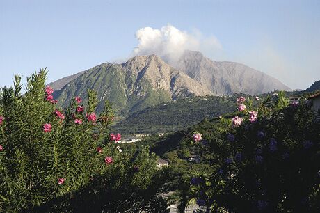 Karibischer Vulkan Halbmarathon in Montserrat
