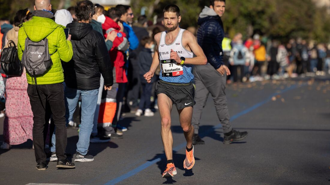 Konstantin Wedel beim Valencia-Marathon 2021