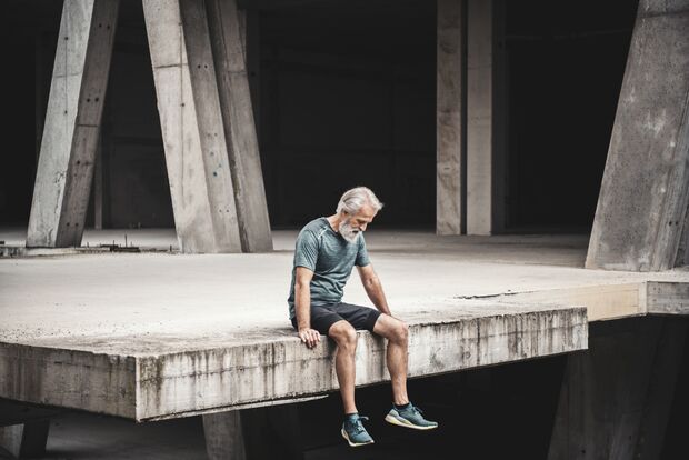 Laufen kann gegen die Symptome einer Depression helfen. Wir erklären, warum Bewegung gut für die Psyche ist.

