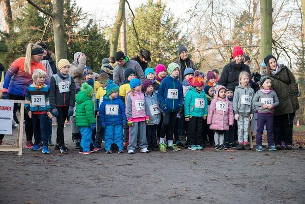 Start der Kinder beim Berliner Nikolauslauf