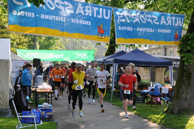 Start zum 12-Stunden-Lauf in Schwäbisch Gmünd