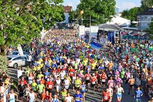Start zum Traunreuter Stadtlauf