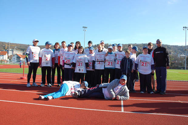 i-Lauf, Lauf für Integration und Inklusion: Laufclub 21 vor dem Start