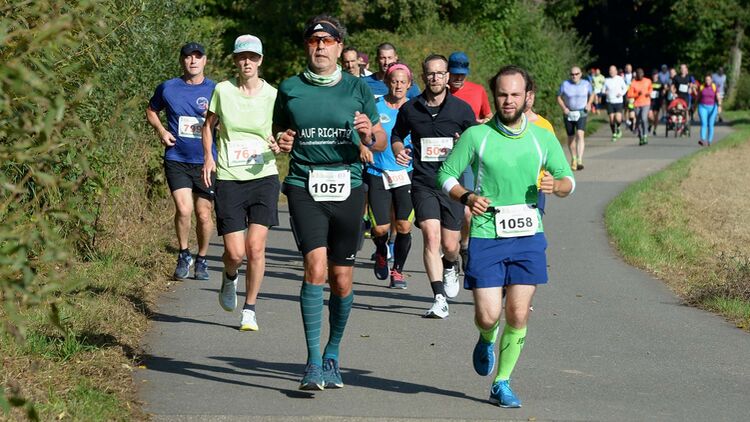700 Läufer beim Südpfalz-Klassiker